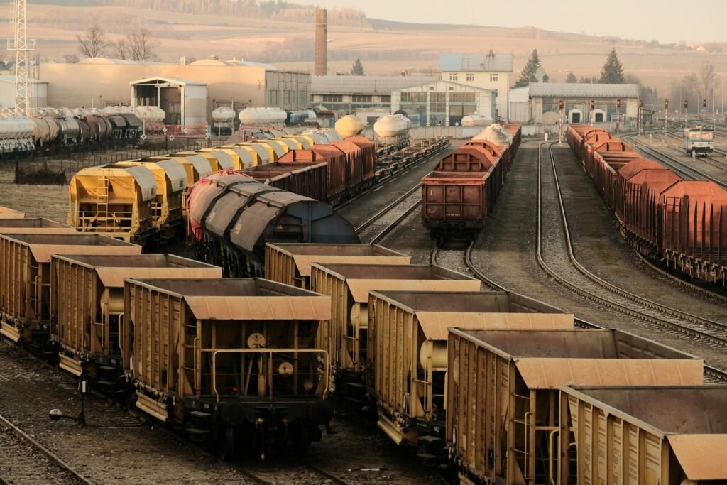 6 rail train cargo